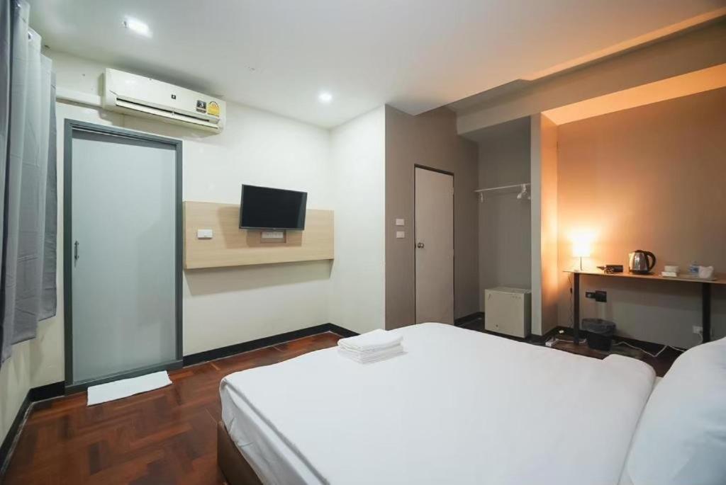 Go Inn Silom Bts St Louis V โกอินน์ สีลม 2 방콕 외부 사진